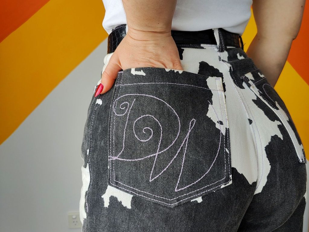 Hard pants, slow sewing, slower&nbsp;posting